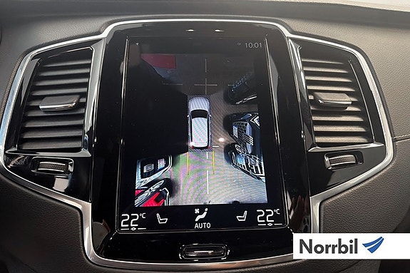 Volvo XC90 12 of 20