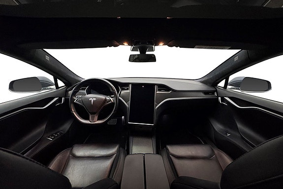 Tesla Model S 17 of 30