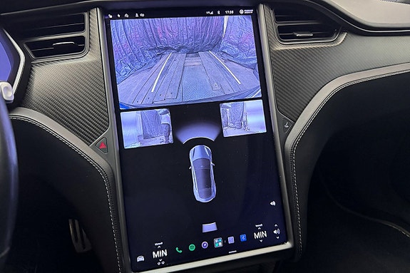 Tesla Model S 24 of 30