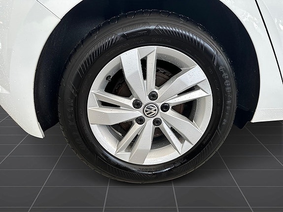 Volkswagen Polo 5 of 7