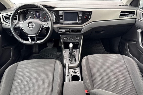 Volkswagen Polo 8 of 14