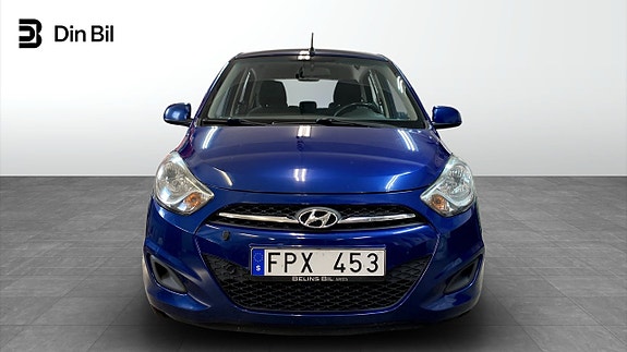 Hyundai i10 4 of 12