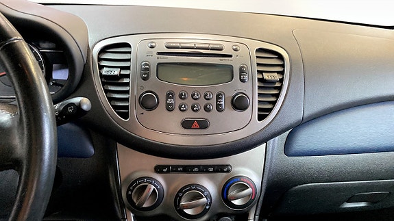 Hyundai i10 9 of 12