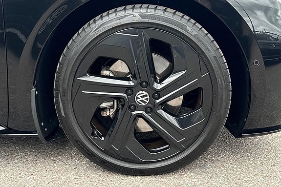 Volkswagen ID.3 12 of 17
