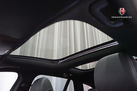 Mercedes-Benz E220 10 of 25