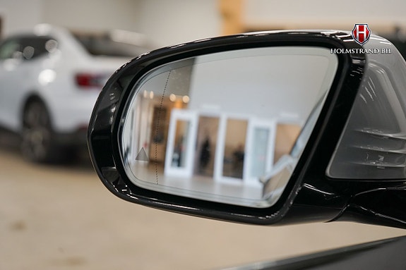 Mercedes-Benz E220 22 of 25