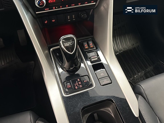 Mitsubishi Eclipse Cross 11 of 21