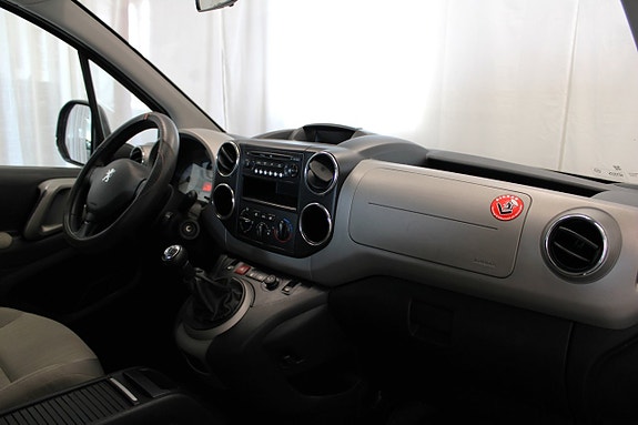 Peugeot Partner Tepee 8 of 14