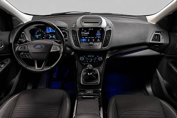 Ford Kuga 12 of 18