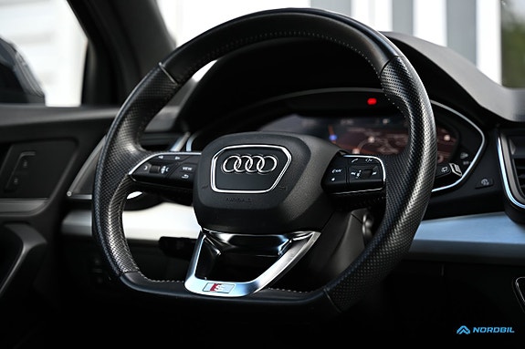Audi Q5 15 of 22