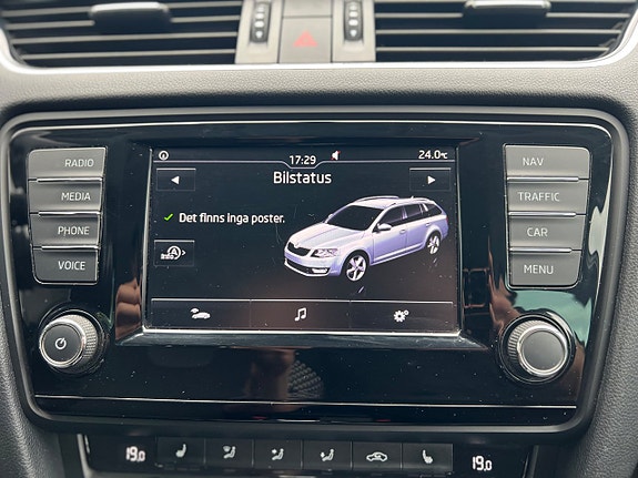 Skoda Octavia 19 of 23