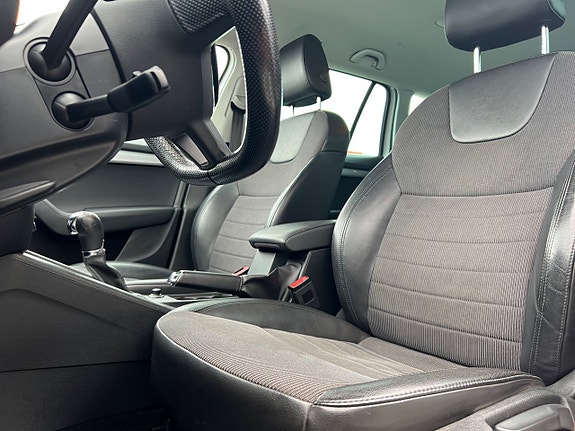 Skoda Octavia 11 of 23