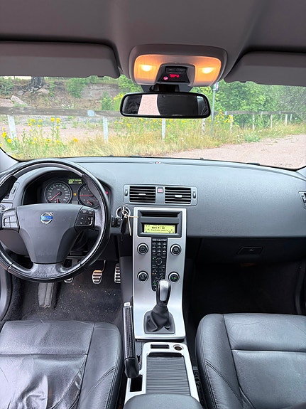 Volvo V50 5 of 5