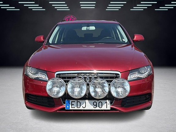 Audi A4 3 of 23