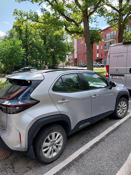 Toyota Yaris Cross 3 of 6