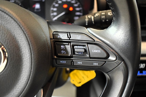 Toyota Yaris 15 of 21