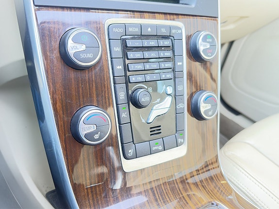 Volvo V60 15 of 21