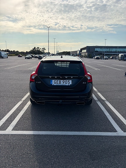 Volvo V60 6 of 14