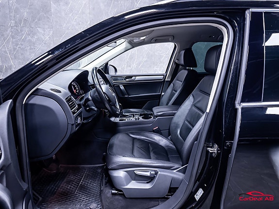 Volkswagen Touareg 10 of 29