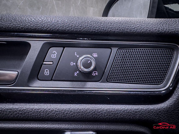 Volkswagen Touareg 29 of 29