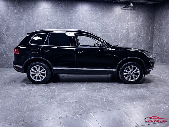 Volkswagen Touareg 8 of 29