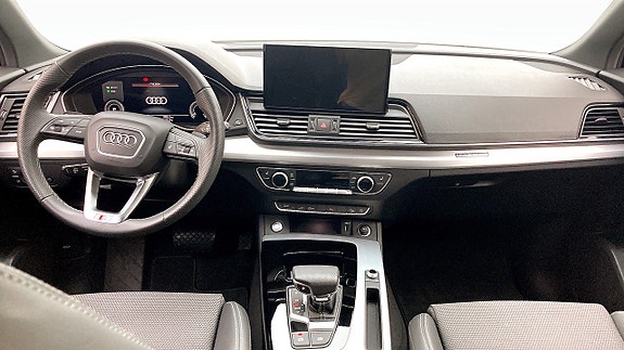 Audi Q5 9 of 13
