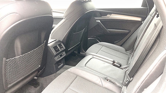 Audi Q5 10 of 13