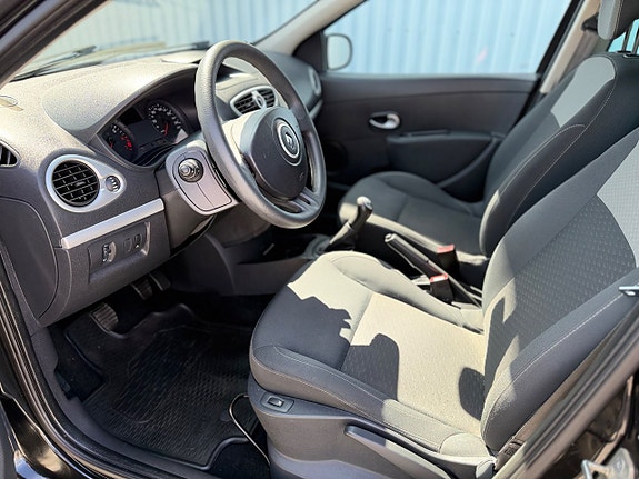 Renault Clio 5 of 11