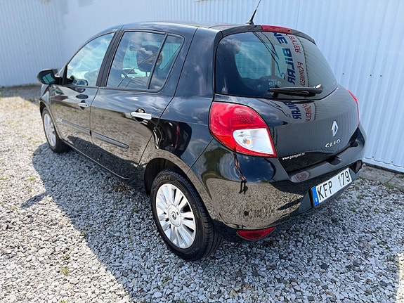 Renault Clio 3 of 11