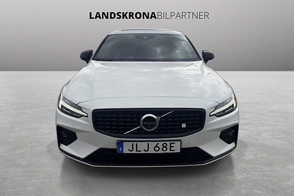 Volvo S60 2 of 30