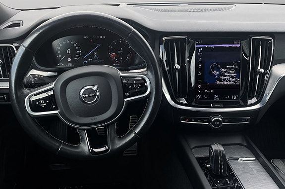 Volvo S60 14 of 30