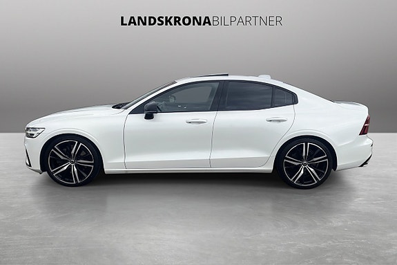 Volvo S60 8 of 30