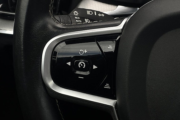 Volvo S60 30 of 30