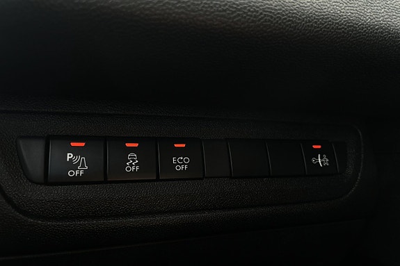 Peugeot 208 16 of 29