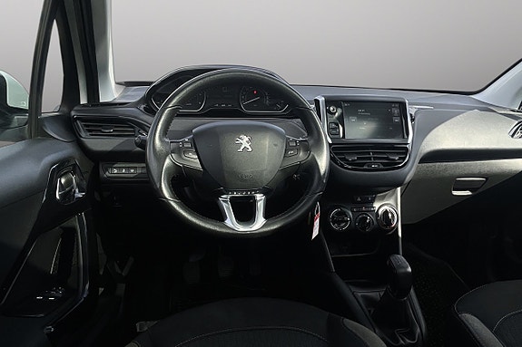 Peugeot 208 11 of 29
