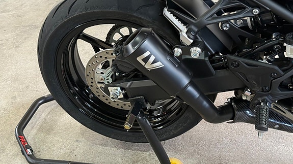Kawasaki Z900 A2 Nyskick låga mil 0kr insats räntekampanj 12 of 12
