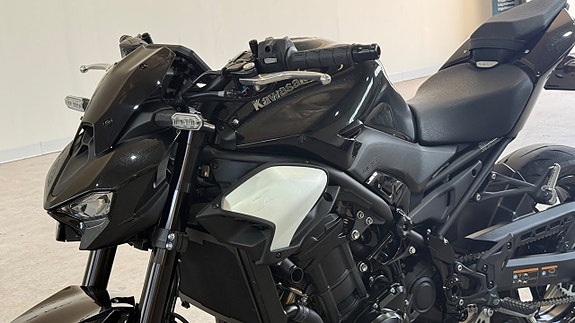 Kawasaki Z900 A2 Nyskick låga mil 0kr insats räntekampanj 6 of 12