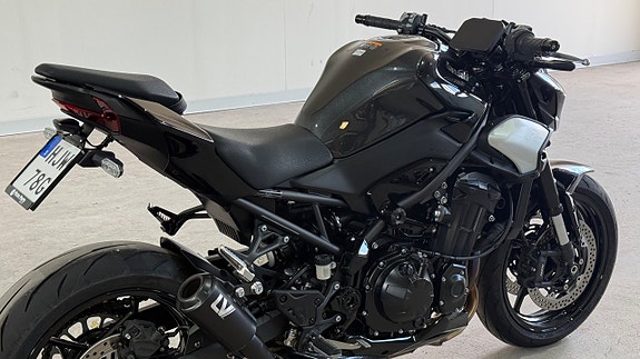 Kawasaki Z900 A2 Nyskick låga mil 0kr insats räntekampanj 11 of 12