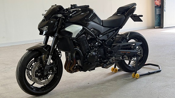 Kawasaki Z900 A2 Nyskick låga mil 0kr insats räntekampanj 5 of 12