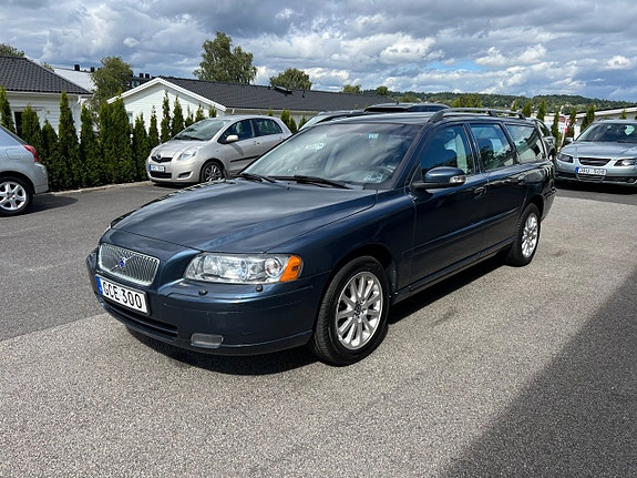 Volvo V70 5 of 18