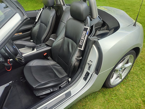 BMW Z4 7 of 11