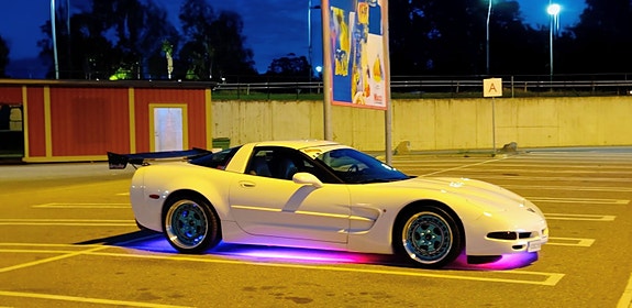 Chevrolet Corvette 6 of 9