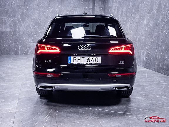 Audi Q5 6 of 30