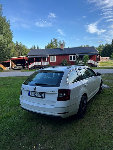 Skoda Octavia 4 of 4