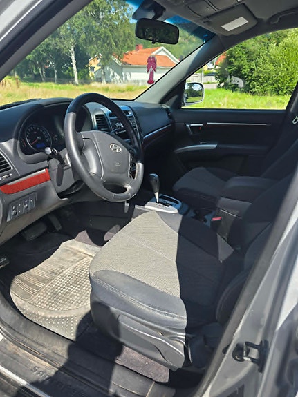 Hyundai Santa Fe 5 of 10