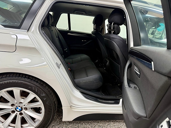 BMW 520d 14 of 21