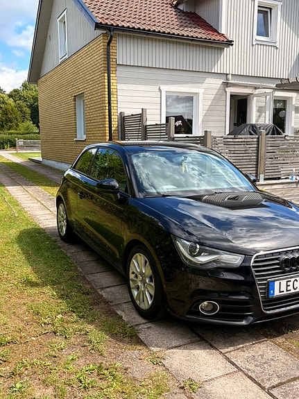Audi A1 3 of 8