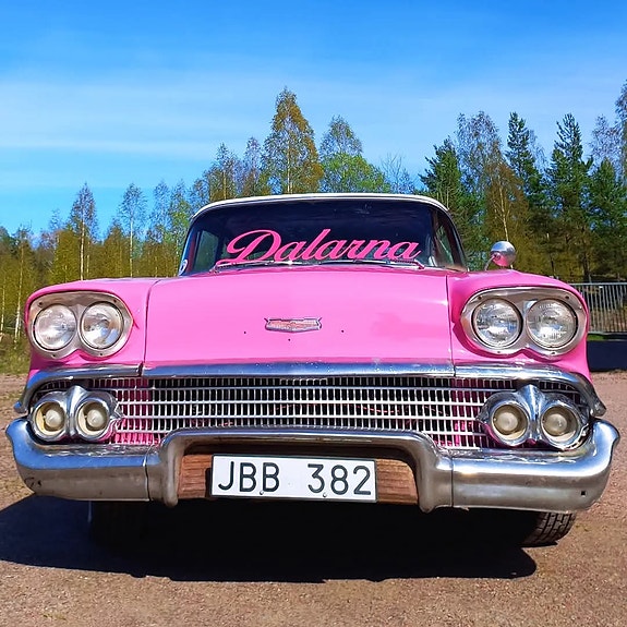Chevrolet Biscayne 12 of 13