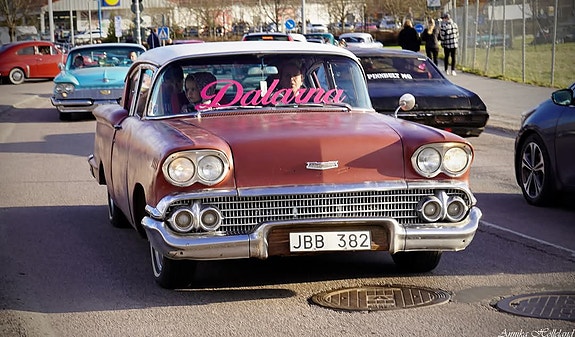 Chevrolet Biscayne 10 of 13