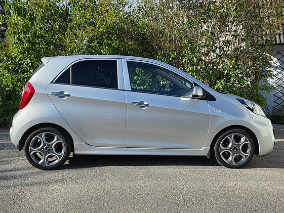 Kia Picanto 5 of 18